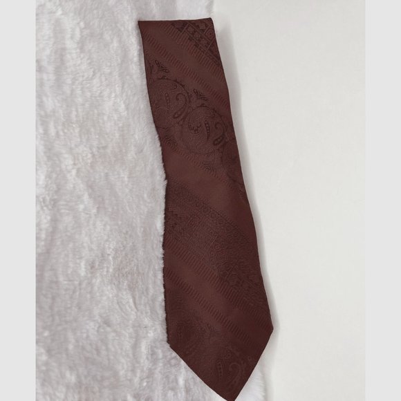 Brittania Mens Vintage Neck Tie Brown  Polyester 57" x 4 1/2" - Picture 1 of 8